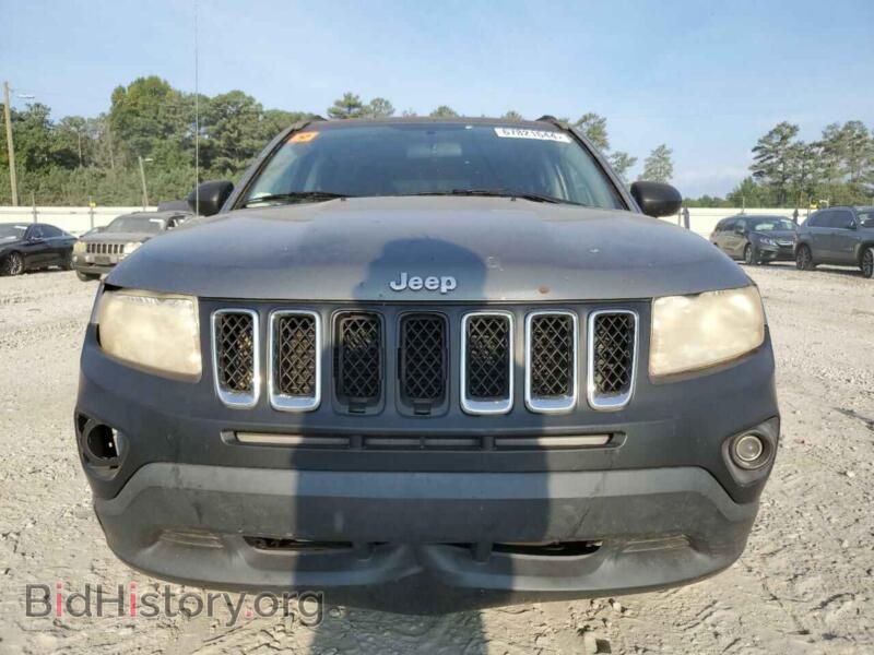2011 Jeep COMPASS (VIN 1J4NT1FA4BD215941) — фото 5 из 13