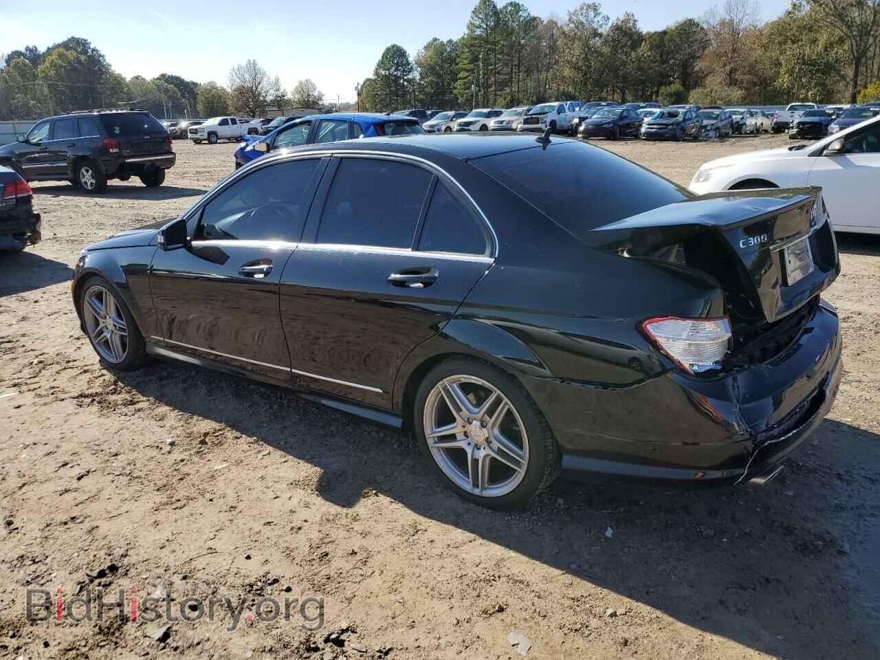 2011 MERCEDES-BENZ C-CLASS - VIN: WDDGF5EB2BR171664 - Фото 2