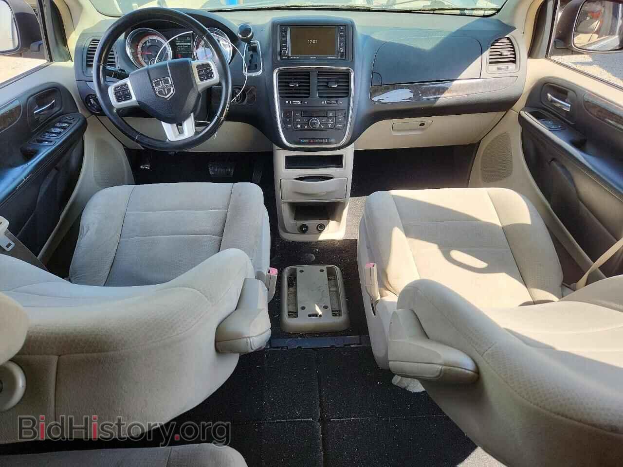 2011 DODGE CARAVAN - VIN: 2D4RN5DG1BR608294 - Photo 8