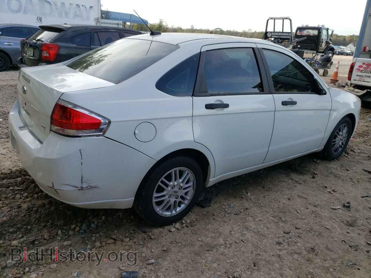 2009 FORD FOCUS - VIN: 1FAHP35N89W155058 - Фото 3