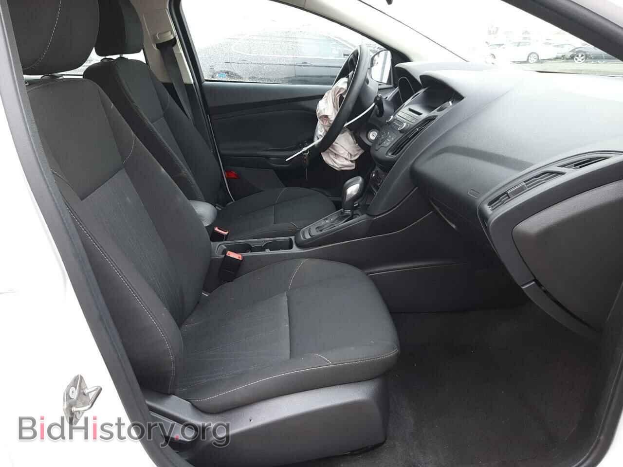 2017 FORD FOCUS - VIN: 1FADP3K25HL246958 - Photo 5