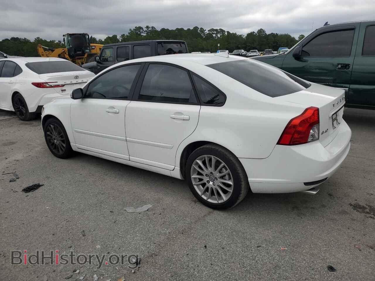2011 VOLVO S40 - VIN: YV1672MS9B2543605 - Фото 2