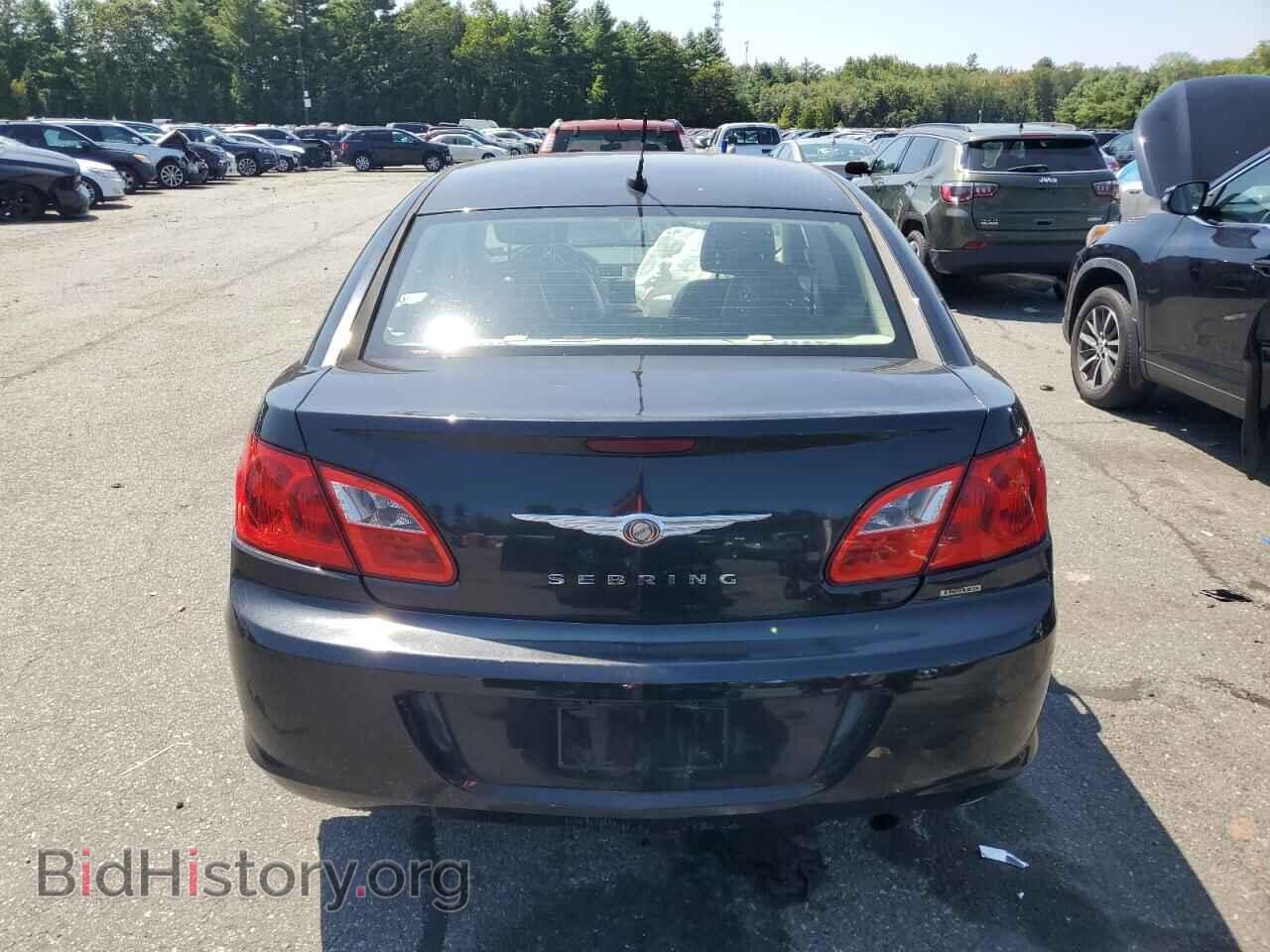 2010 CHRYSLER SEBRING - VIN: 1C3CC5FB5AN216817 - Фото 6