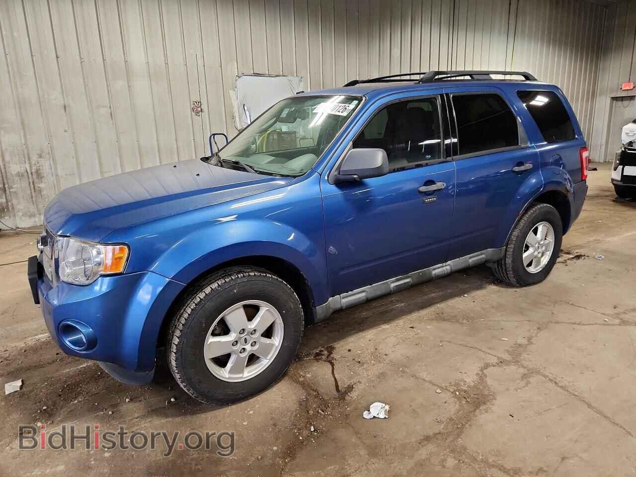 Фотография 1FMCU0DG7AKA02810 - FORD ESCAPE 2010