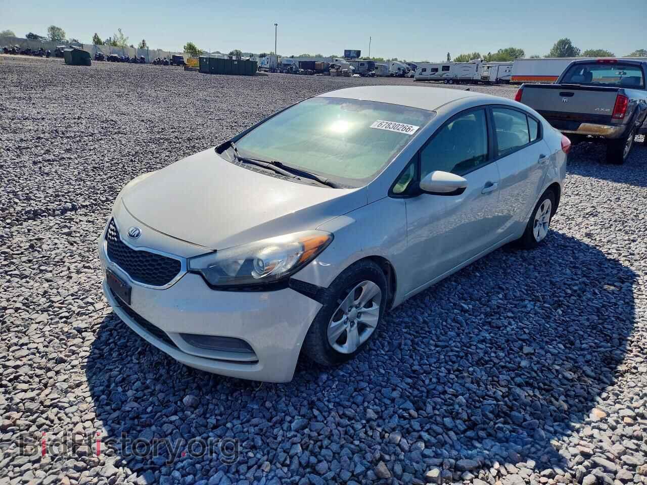 2015 Kia FORTE LX (VIN KNAFK4A67F5296853) — фото 1 из 12, Copart, повреждение: передняя часть