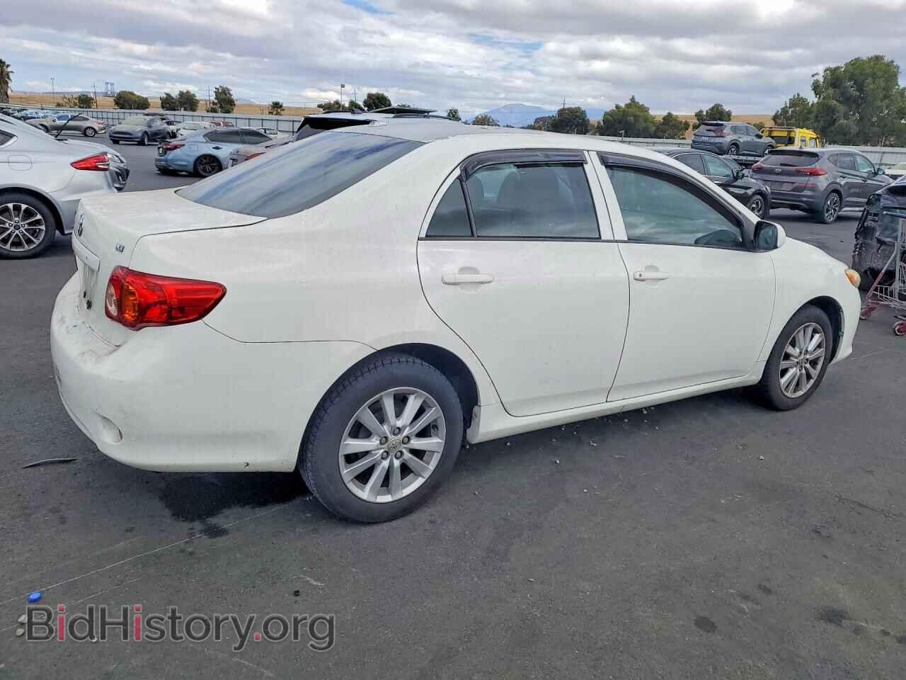 2009 TOYOTA COROLLA - VIN: JTDBL40E49J024201 - Фото 3
