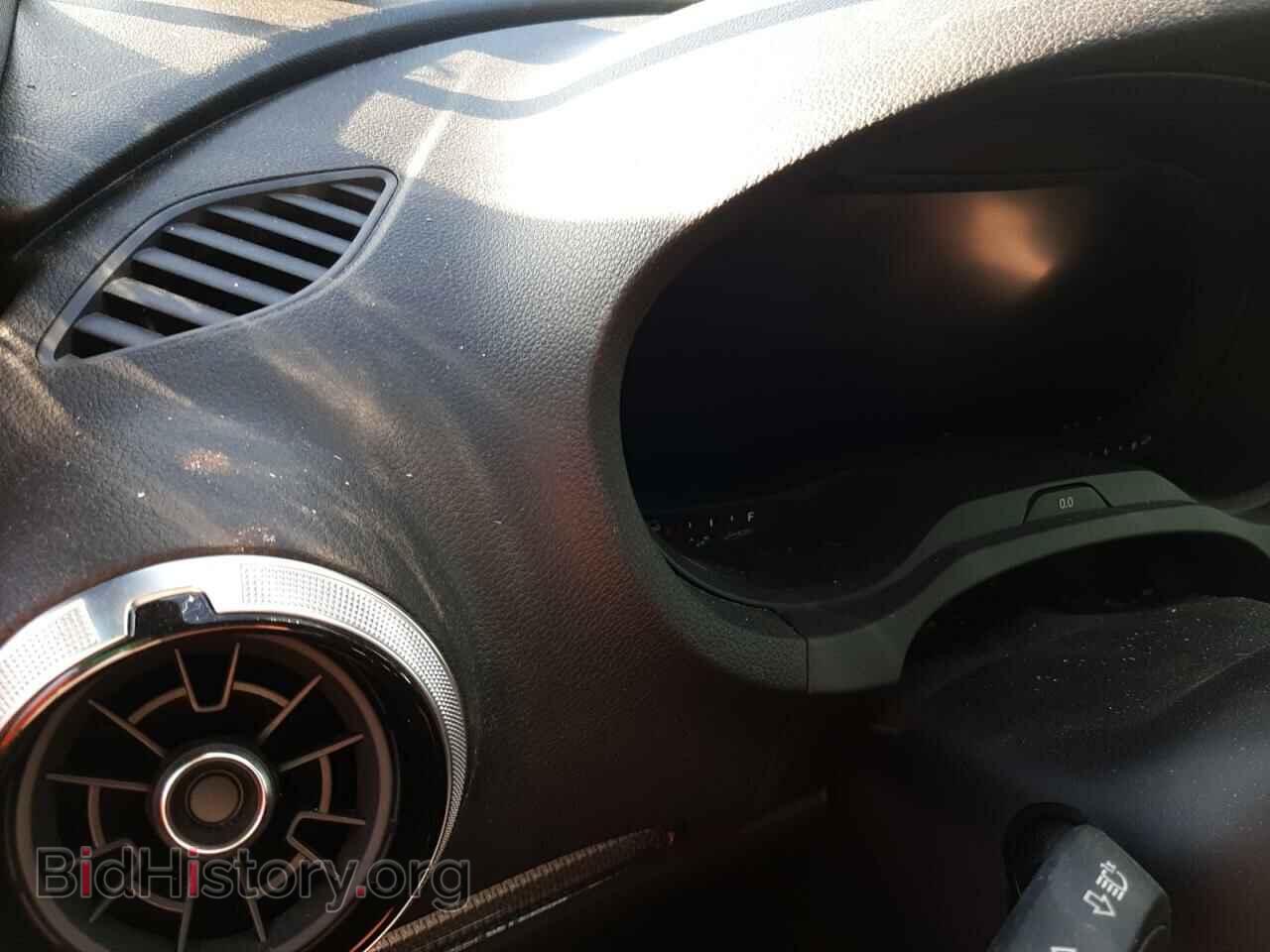 2018 AUDI A3 - VIN: WAUSPBFFXJA061909 - Фото 9