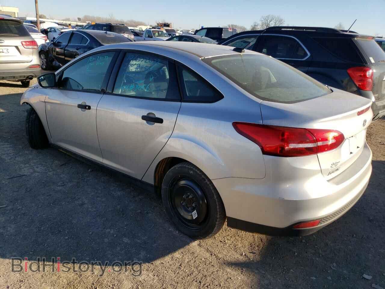 2017 FORD FOCUS - VIN: 1FADP3E27HL305679 - Photo 2