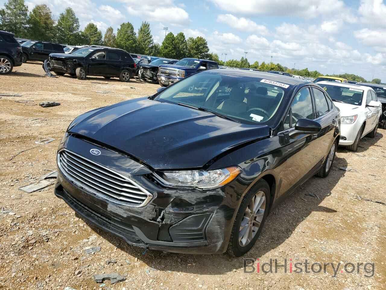 Report 3FA6P0HD6LR169656 FORD FUSION 2020 BLACK GAS - price and damage