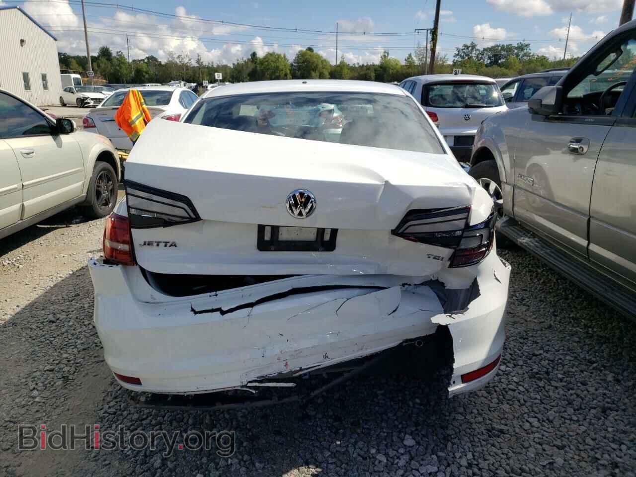 2017 VOLKSWAGEN JETTA - VIN: 3VW2B7AJ4HM340941 - Фото 6