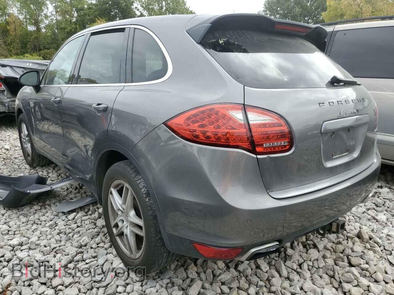 2011 PORSCHE CAYENNE - VIN: WP1AE2A28BLA91228 - Фото 2