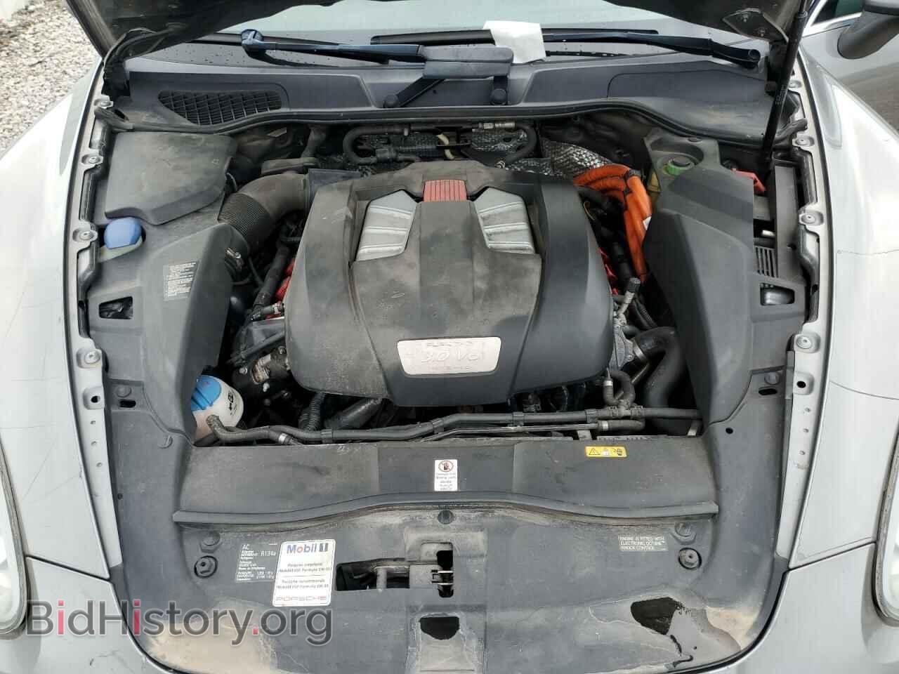 2011 PORSCHE CAYENNE - VIN: WP1AE2A28BLA91228 - Фото 12