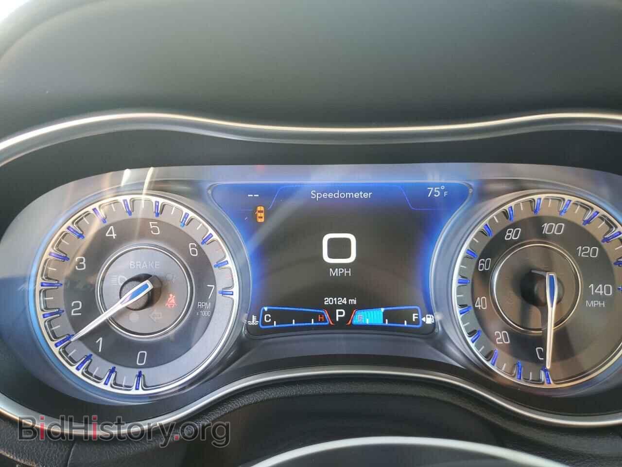 2021 CHRYSLER 300 - VIN: 2C3CCABG2MH558393 - Photo 9