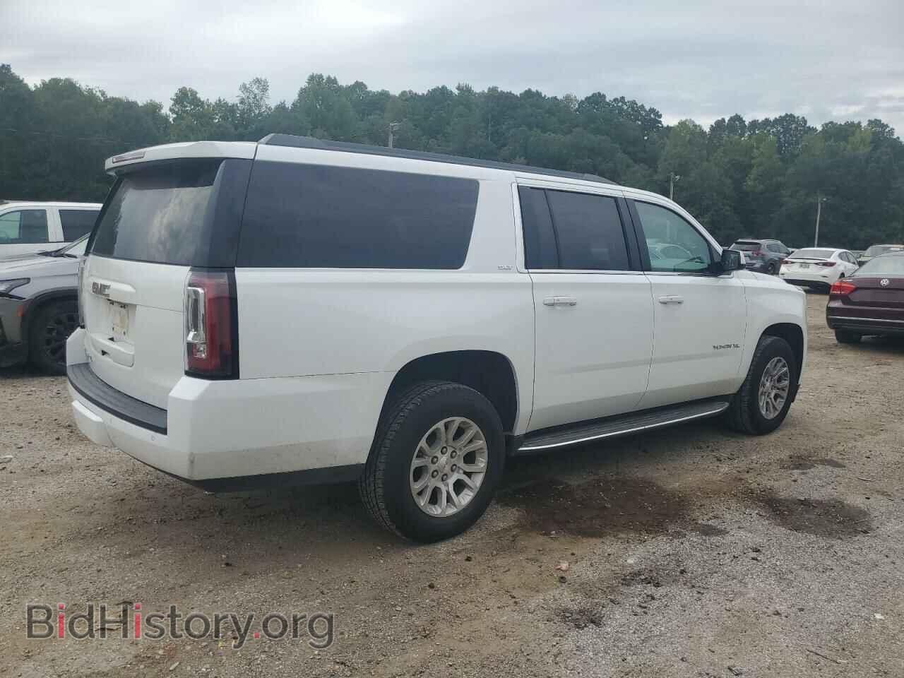 2017 GMC YUKON - VIN: 1GKS1GKC5HR337622 - Фото 3