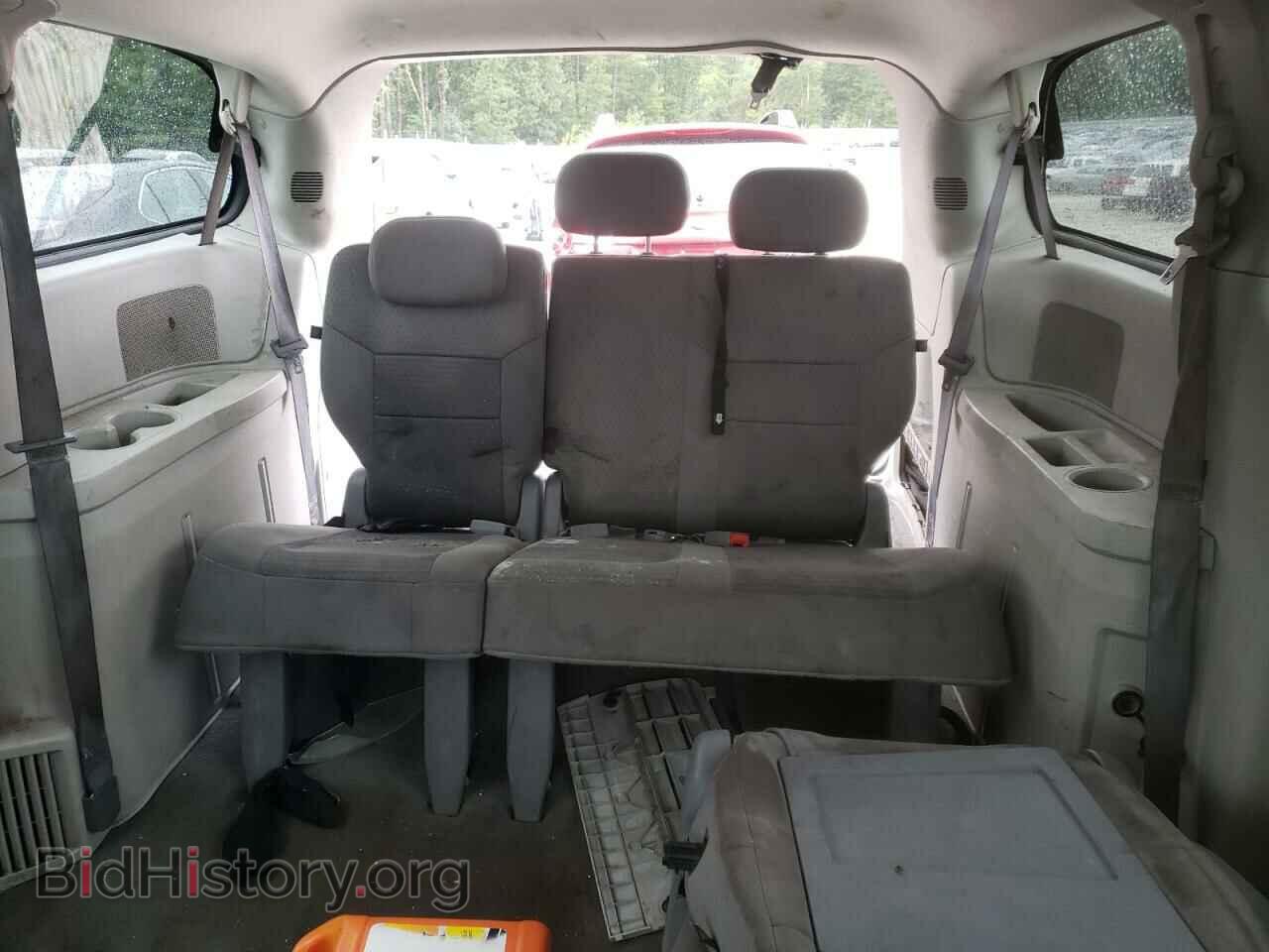 2008 CHRYSLER MINIVAN - VIN: 2A8HR44H08R665698 - Фото 10