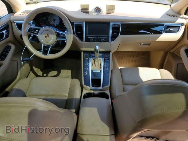 2016 Porsche MACAN (VIN WP1AB2A55GLB57096) — фото 8 из 13