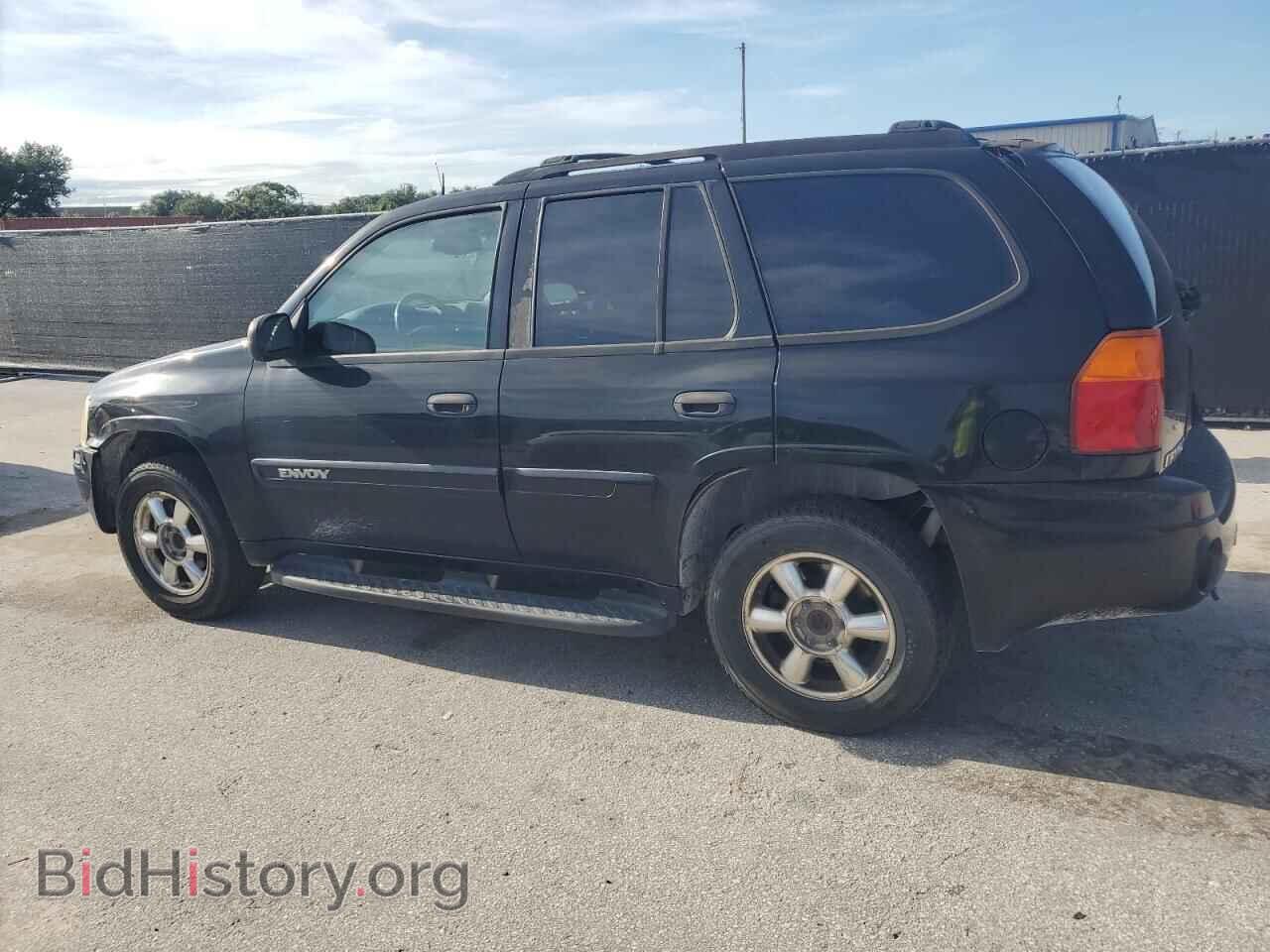 2005 GMC ENVOY - VIN: 1GKDS13S452380314 - Photo 2
