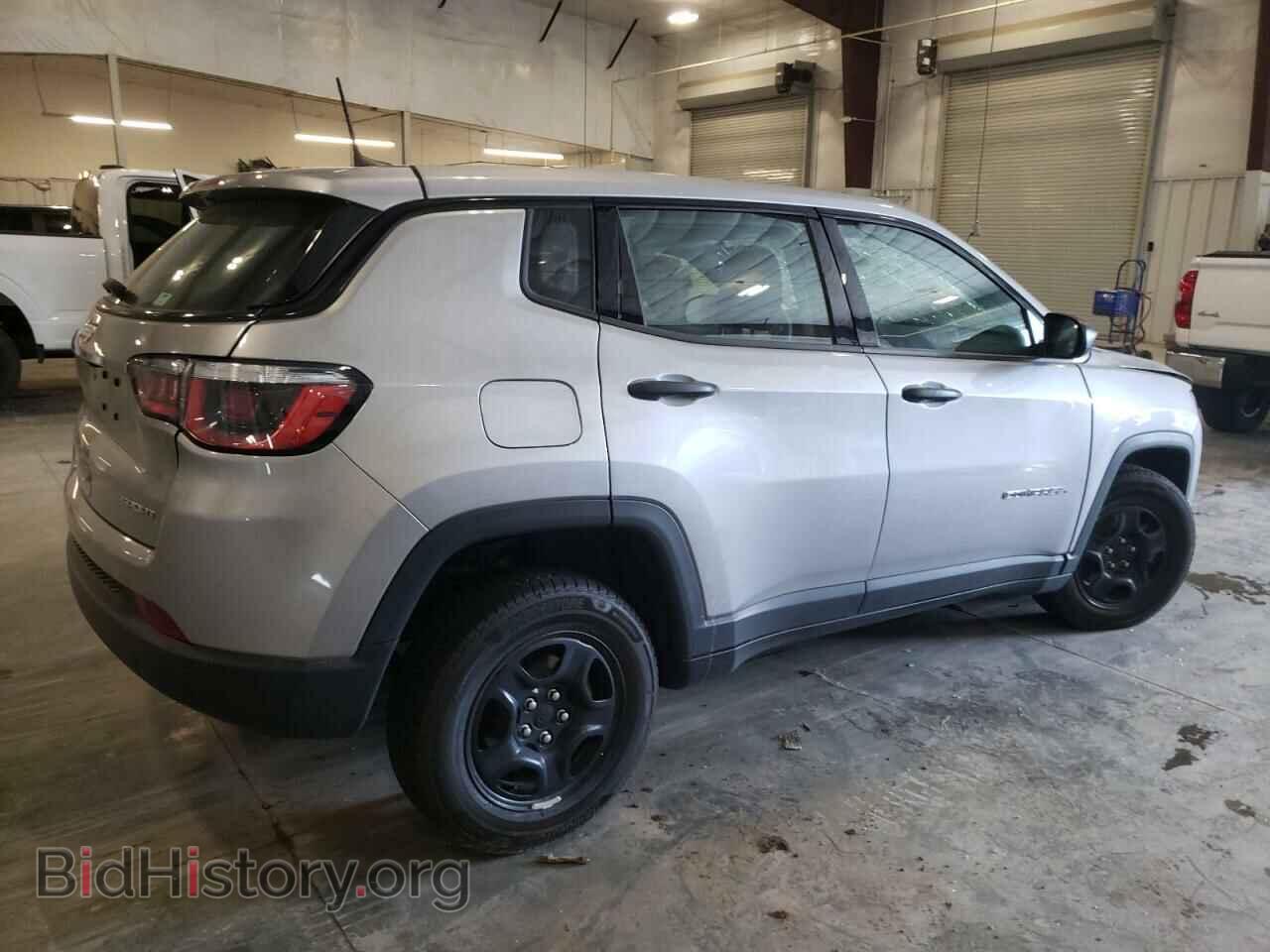 2019 JEEP COMPASS - VIN: 3C4NJDABXKT787569 - Фото 3