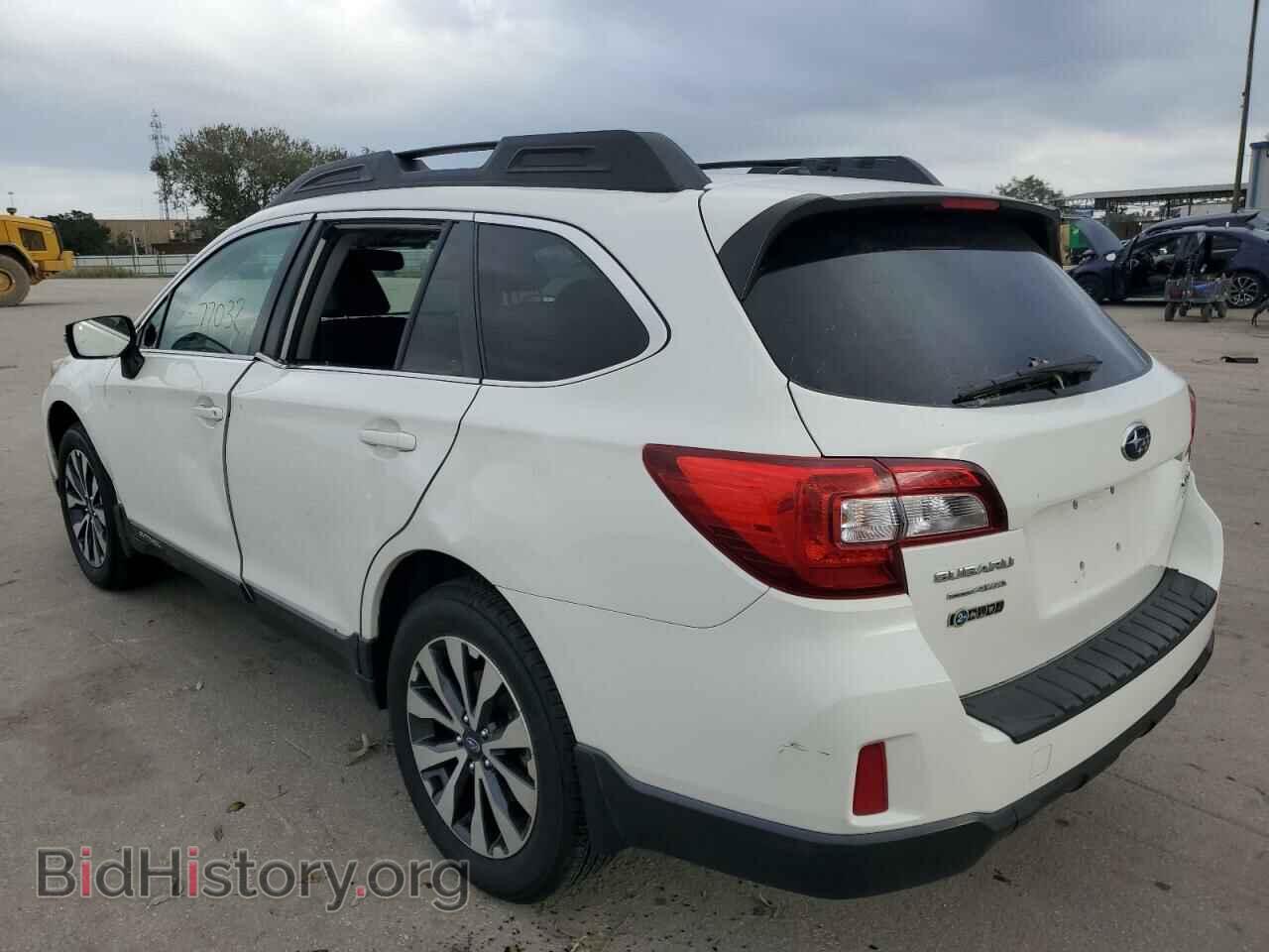 2015 SUBARU OUTBACK - VIN: 4S4BSANC5F3283378 - Фото 2