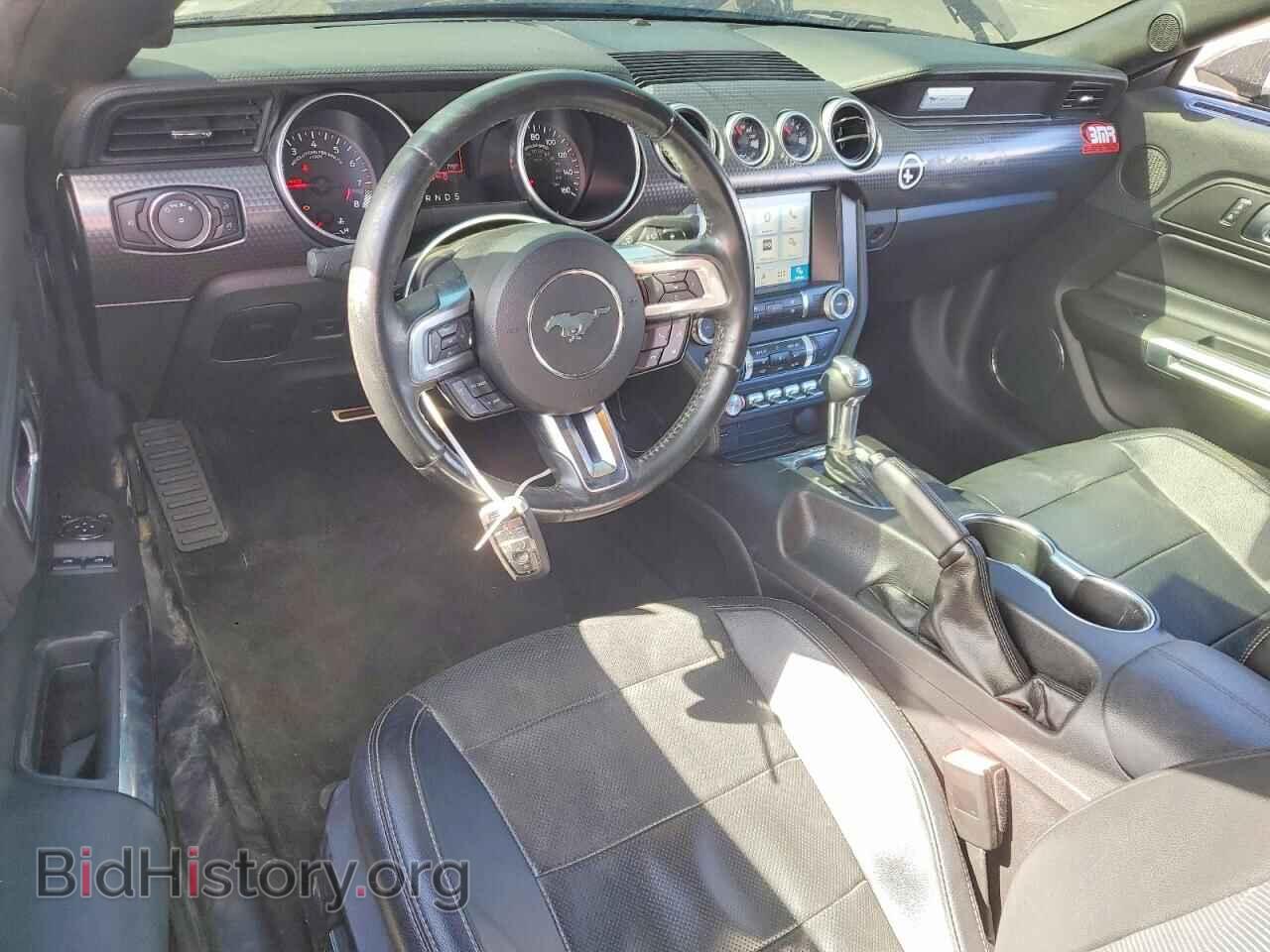 2019 FORD MUSTANG - VIN: 1FA6P8CF2K5161353 - Фото 8