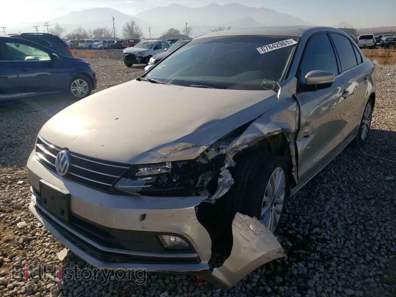 2016 VOLKSWAGEN JETTA - VIN: 3VWL17AJ5GM217896 - Фото 2