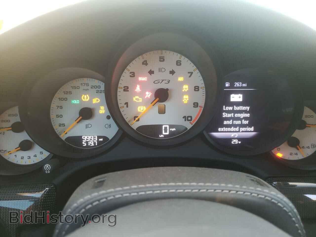 2018 PORSCHE 911 - VIN: WP0AC2A98JS174831 - Фото 9