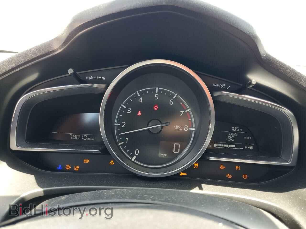 2018 MAZDA 3 - VIN: 3MZBN1M37JM163518 - Фото 9