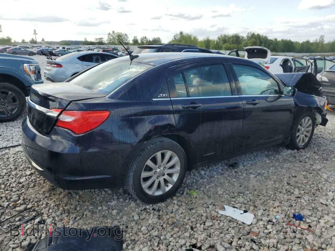 2011 CHRYSLER 200 - VIN: 1C3BC1FG1BN553065 - Фото 3