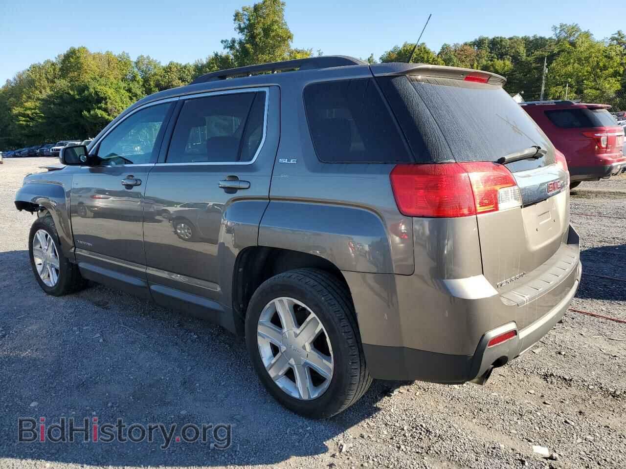 2011 GMC TERRAIN - VIN: 2CTFLSE57B6236595 - Photo 2
