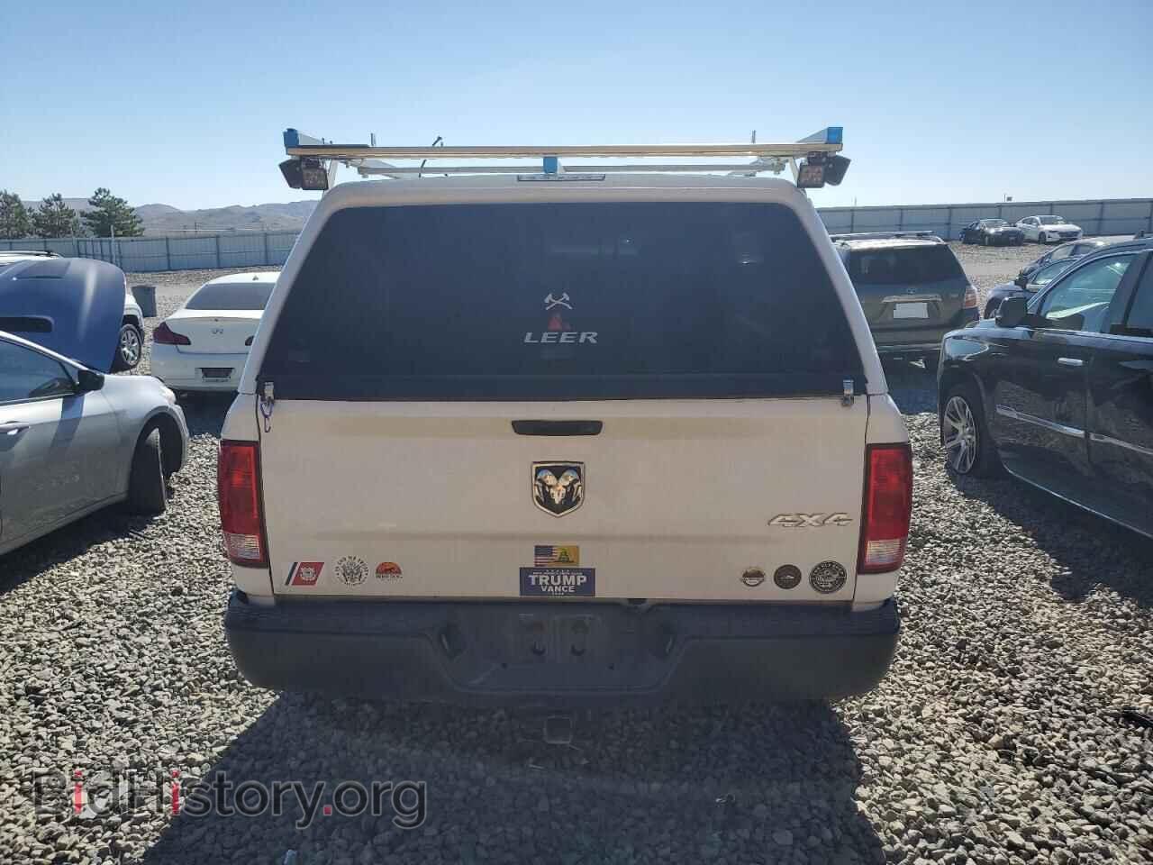 2017 RAM All Models - VIN: 3C6MR5AJ7HG628311 - Фото 6