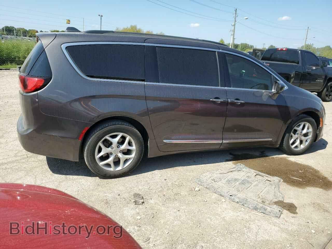 2017 CHRYSLER PACIFICA - VIN: 2C4RC1BG8HR820763 - Фото 3