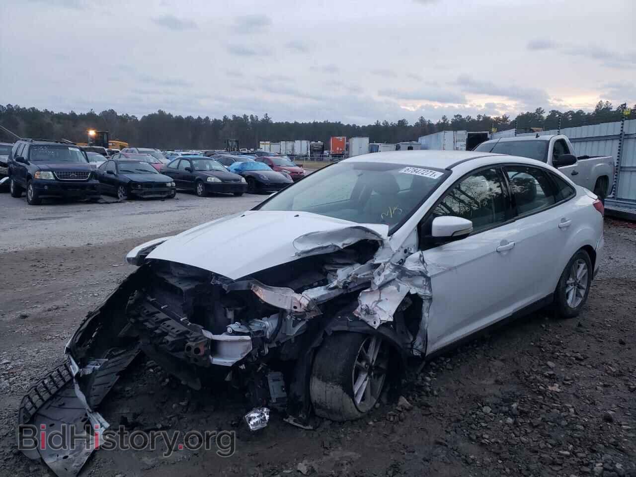 2017 FORD FOCUS - VIN: 1FADP3F25HL241737 - Фото 2
