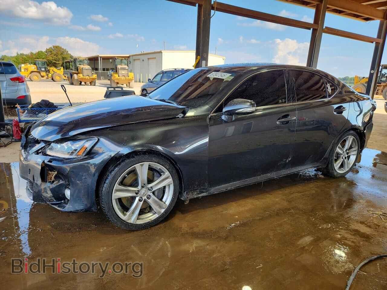 Фотография JTHBE5C21B5025434 - LEXUS IS 2011