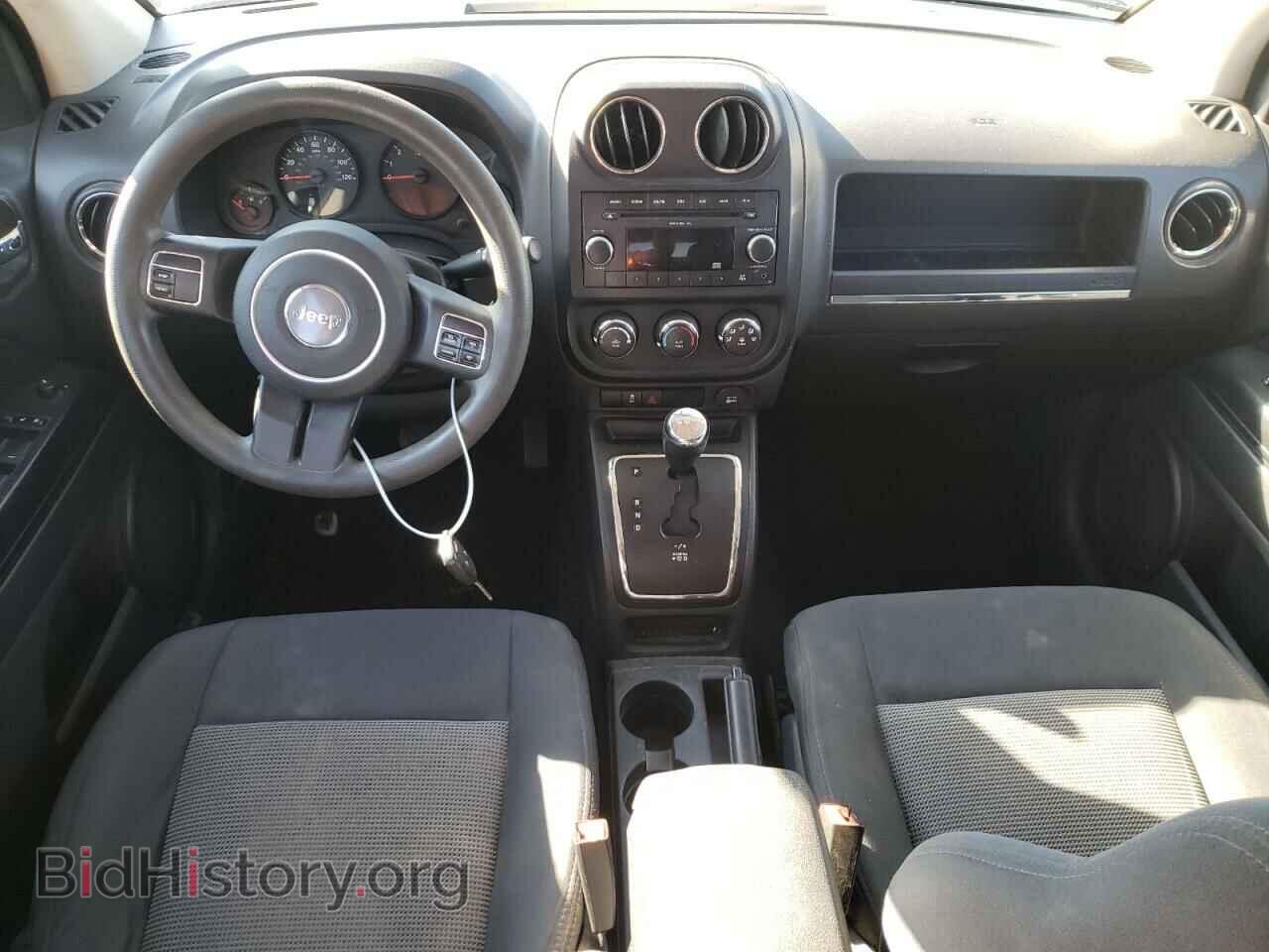 2011 JEEP COMPASS - VIN: 1J4NT1FA6BD240971 - Photo 8