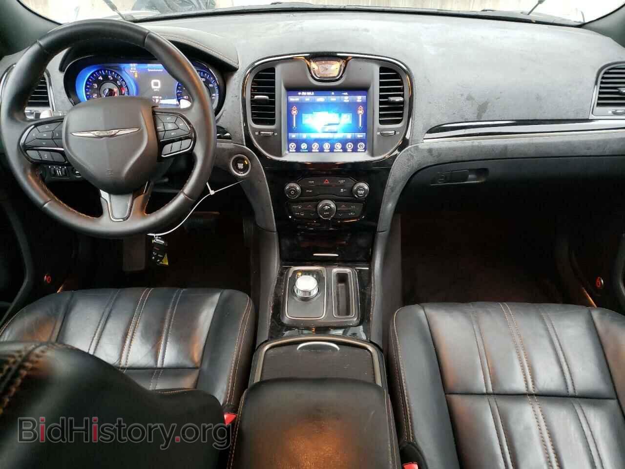 2017 CHRYSLER 300 - VIN: 2C3CCABG1HH668437 - Фото 8
