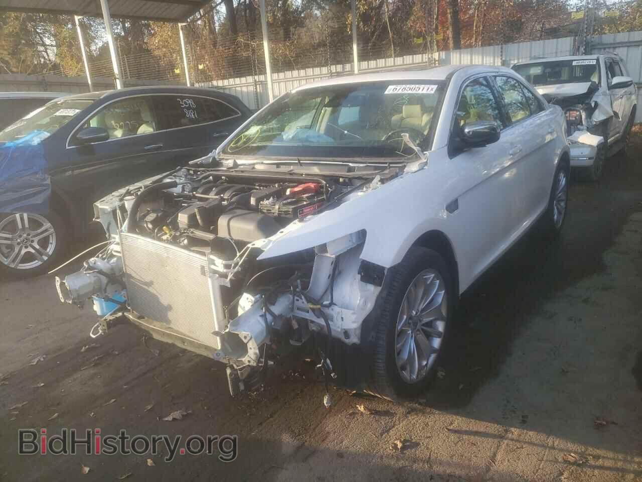 2018 FORD TAURUS - VIN: 1FAHP2F89JG106372 - Фото 2