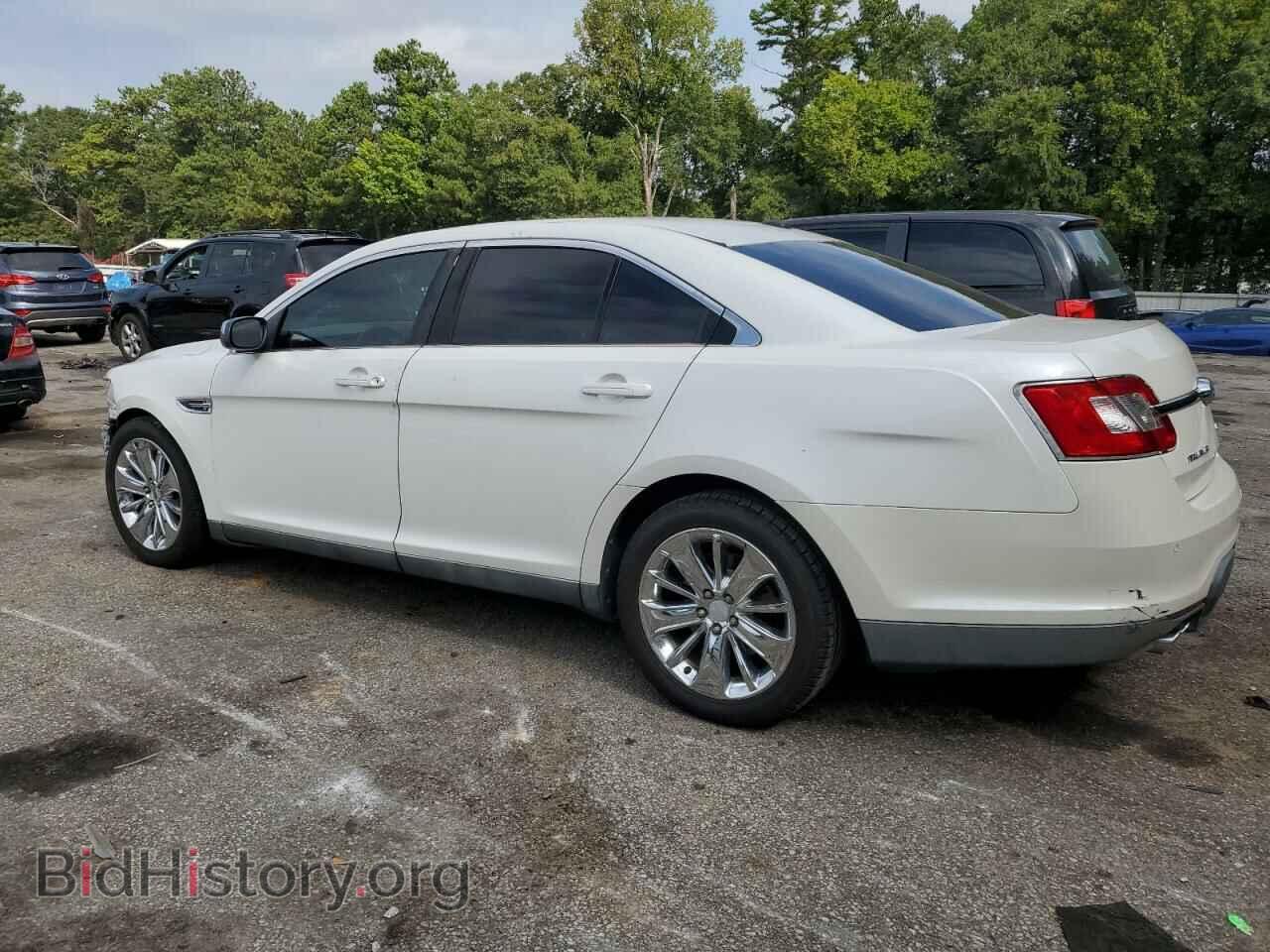 2010 FORD TAURUS - VIN: 1FAHP2FW9AG143825 - Фото 2