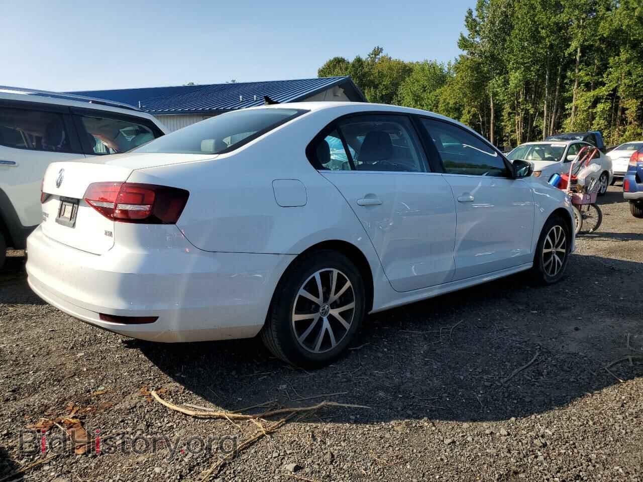 2017 VOLKSWAGEN JETTA - VIN: 3VWDB7AJ4HM369090 - Фото 3