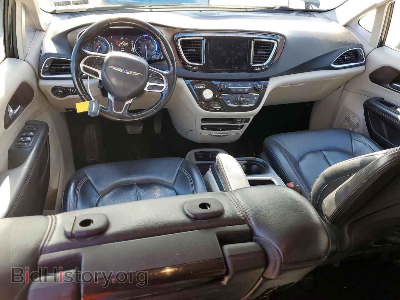 2018 CHRYSLER PACIFICA - VIN: 2C4RC1EG7JR227560 - Photo 8