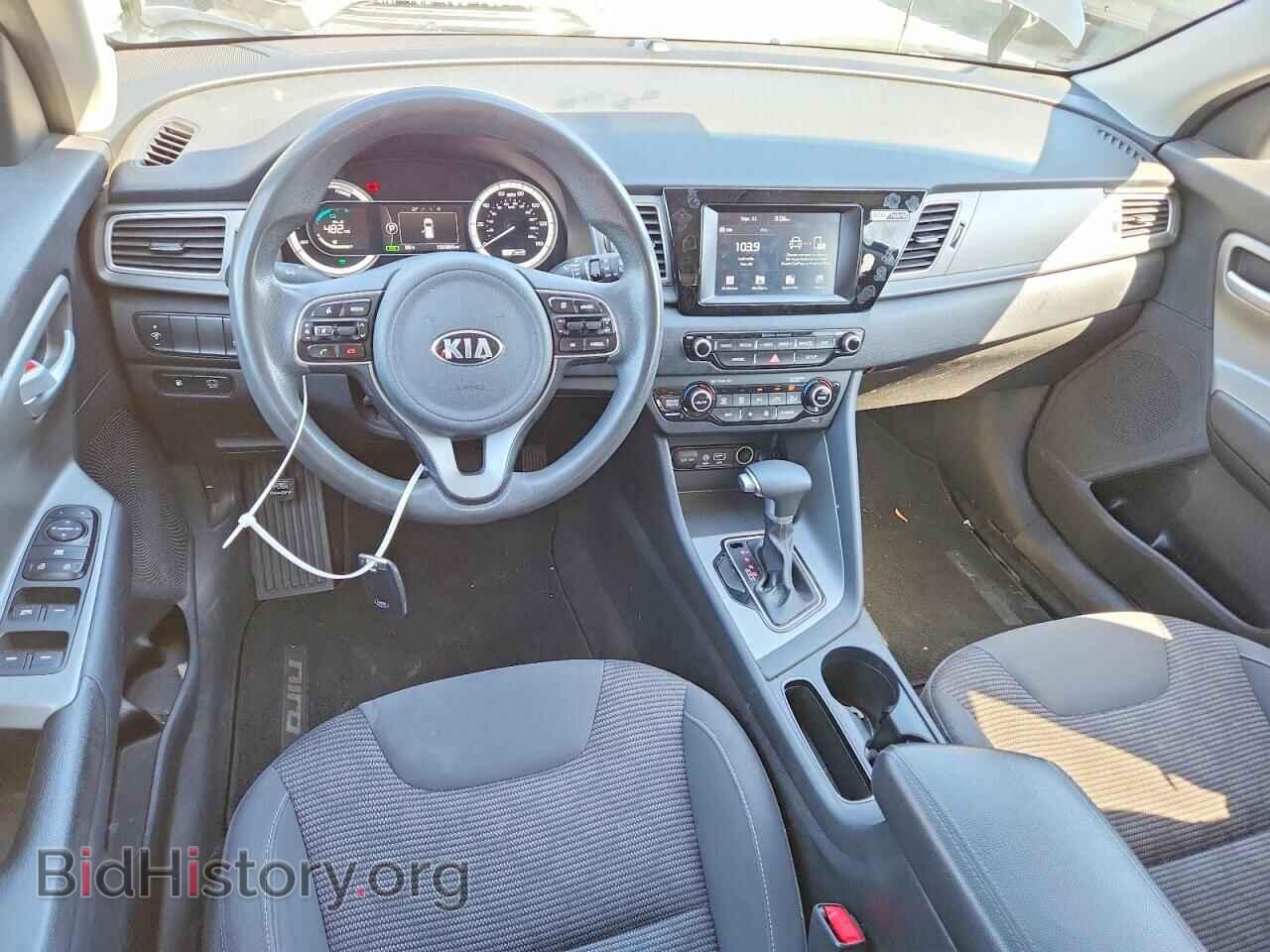 2017 KIA NIRO - VIN: KNDCB3LC2H5043980 - Photo 8
