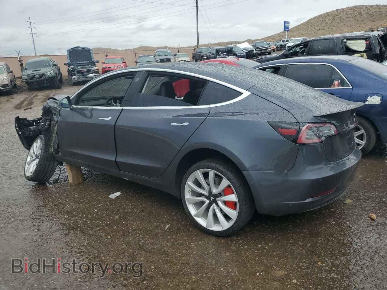 2018 TESLA MODEL 3 - VIN: 5YJ3E1EB5JF073205 - Photo 2