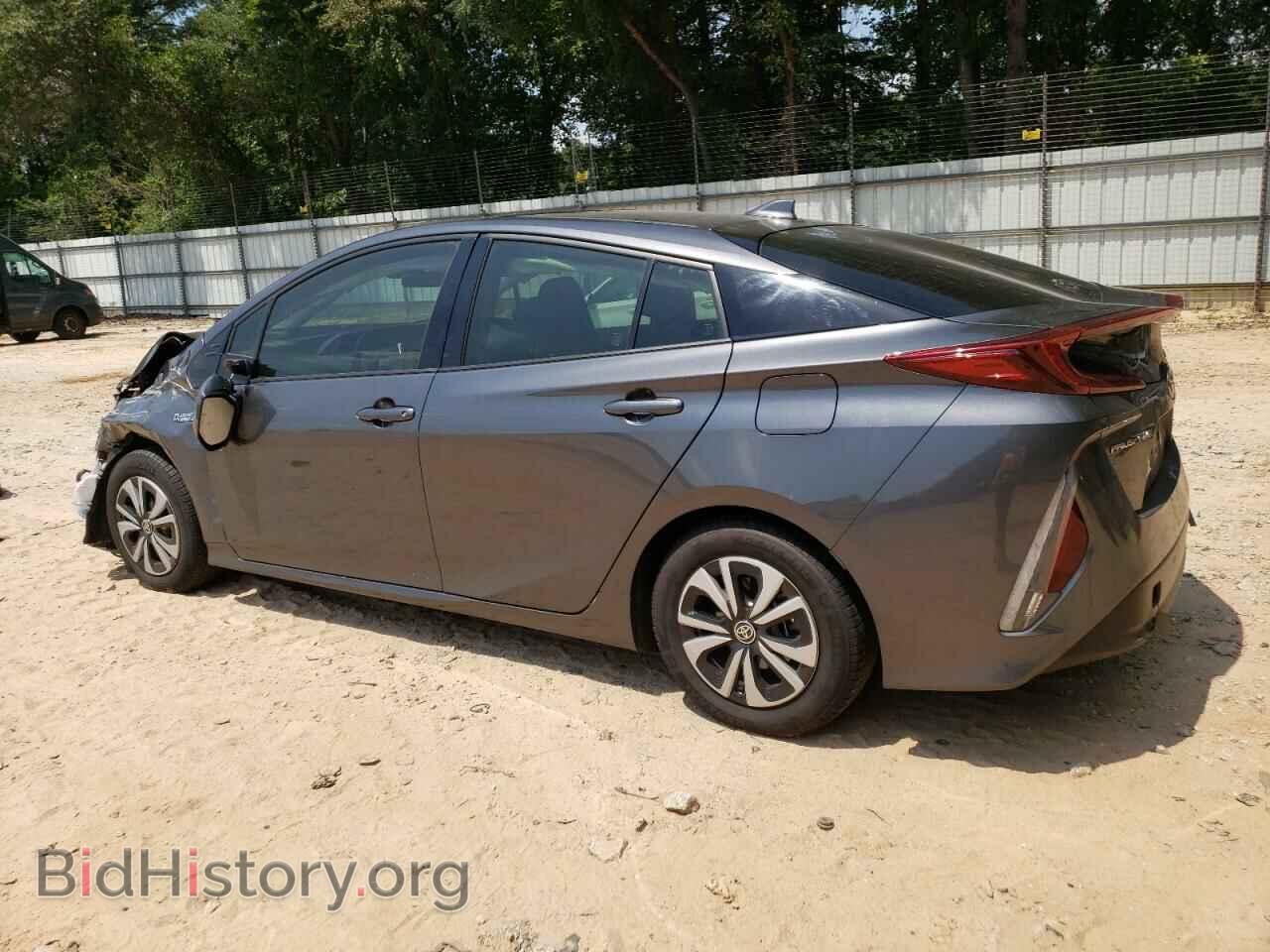 2017 TOYOTA PRIUS - VIN: JTDKARFP5H3000696 - Фото 2