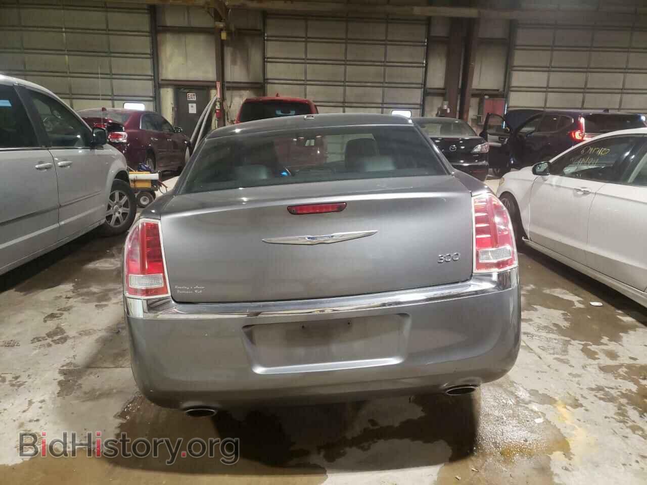 2012 CHRYSLER 300 - VIN: 2C3CCACG0CH198490 - Фото 6