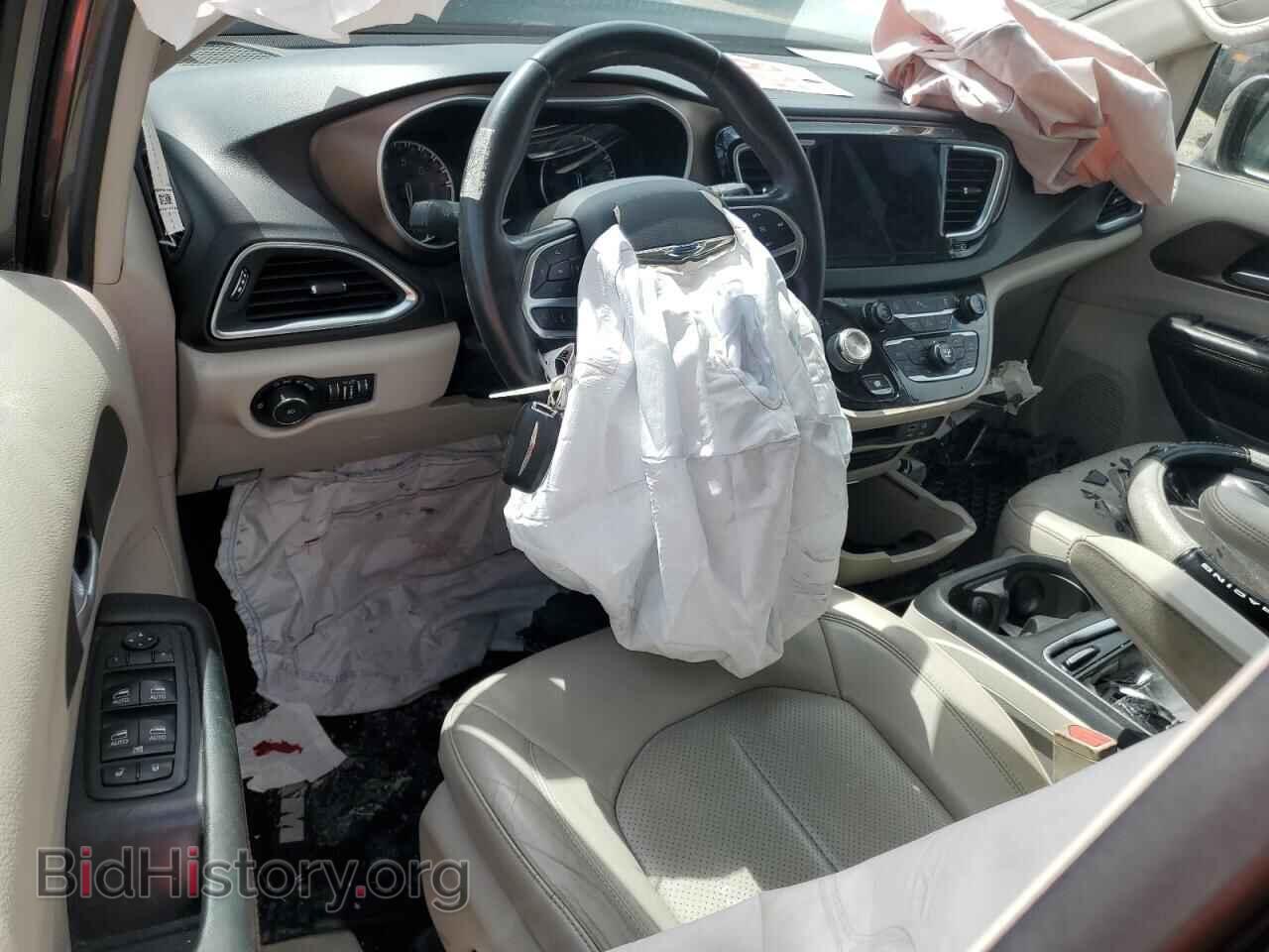 2017 CHRYSLER PACIFICA - VIN: 2C4RC1EG7HR821754 - Photo 8