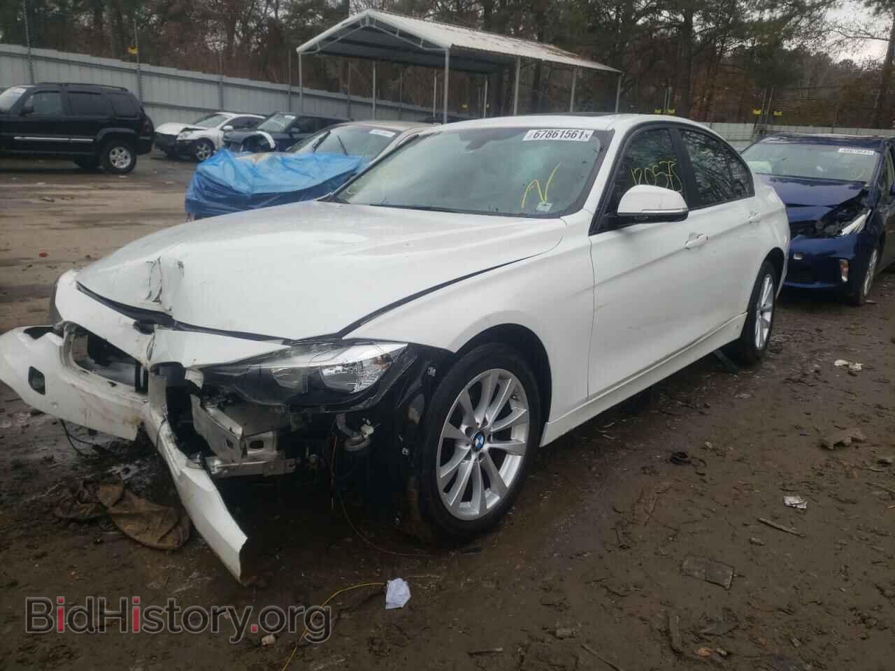 2016 BMW 3 SERIES - VIN: WBA8E1G54GNT34571 - Фото 2