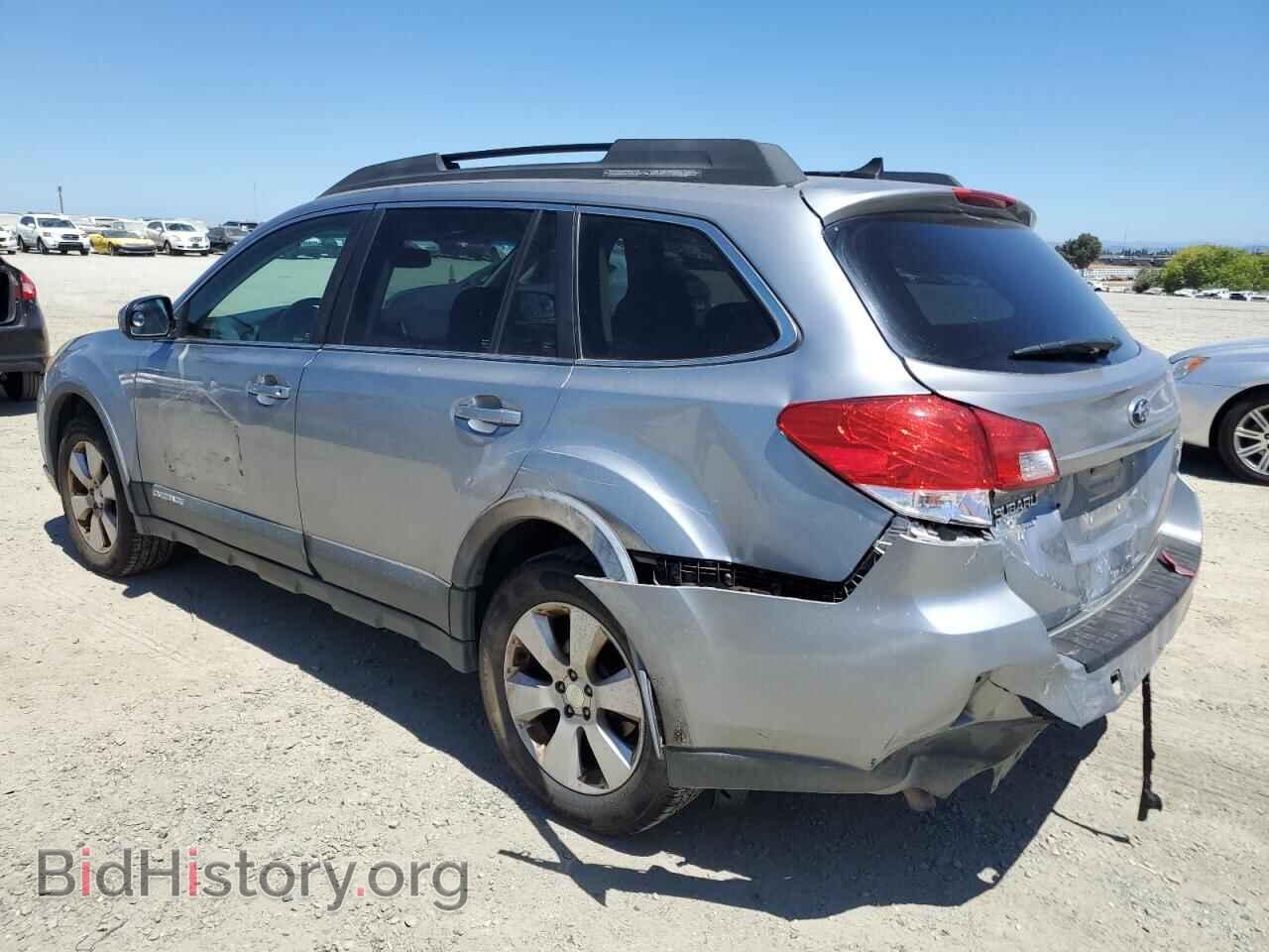 2011 SUBARU OUTBACK - VIN: 4S4BRBKC8B3406591 - Фото 2