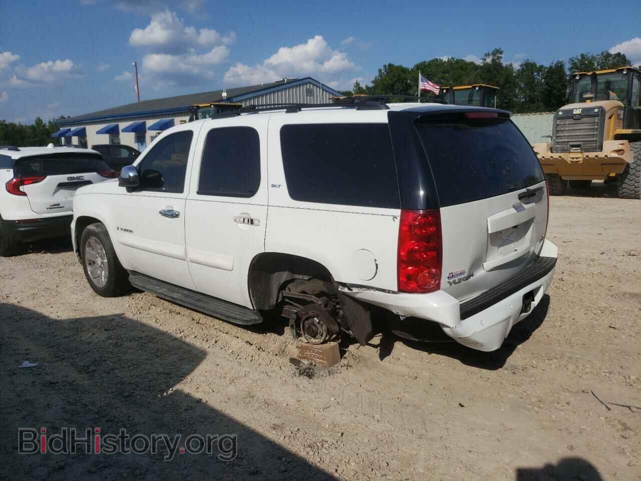 2007 GMC YUKON - VIN: 1GKFC13027R415687 - Фото 2