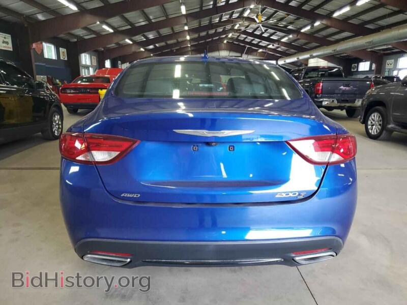 2016 Chrysler 200 (VIN 1C3CCCDG9GN118272) — фото 6 из 12
