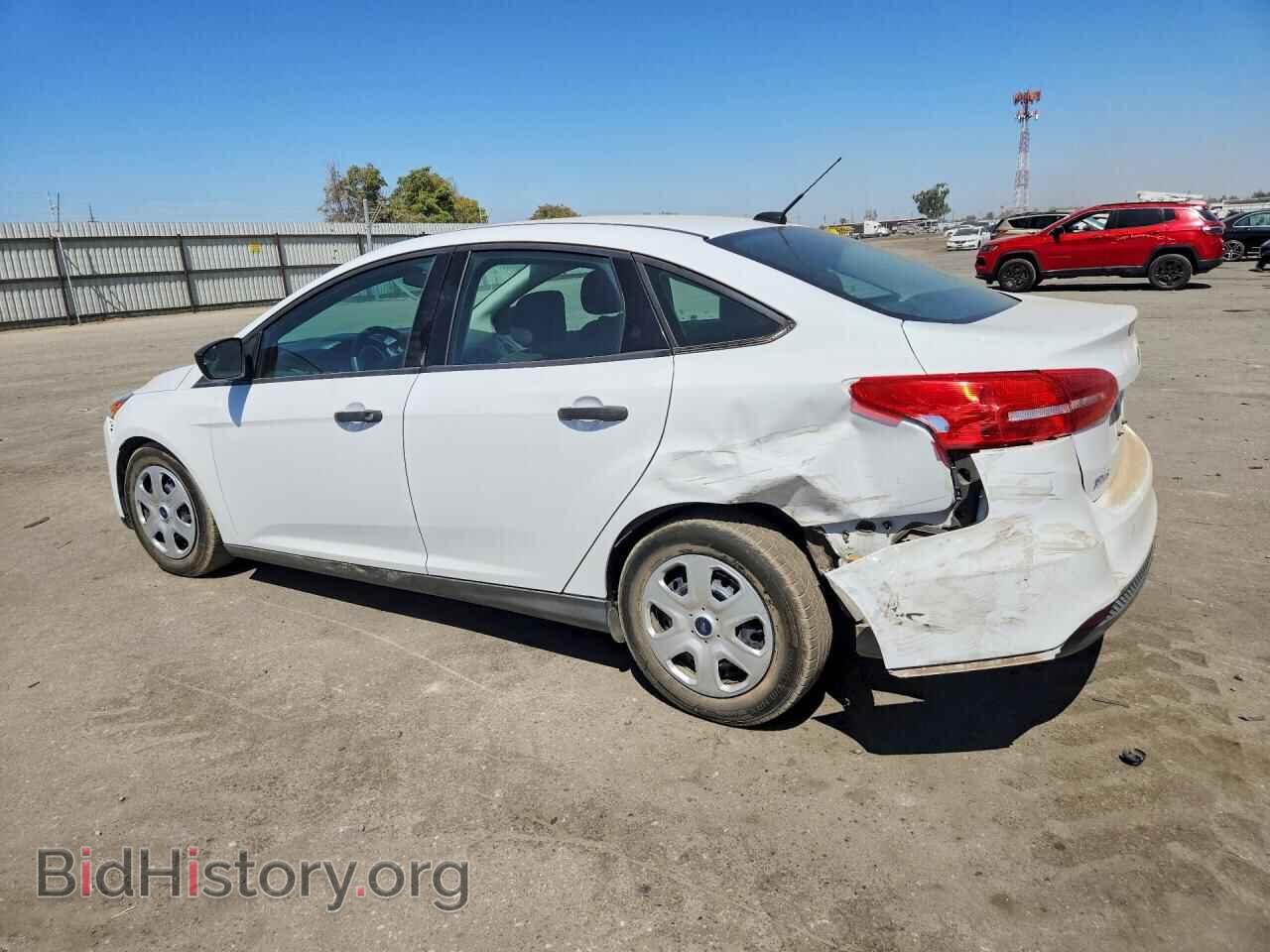 2016 FORD FOCUS - VIN: 1FADP3E26GL216099 - Фото 2