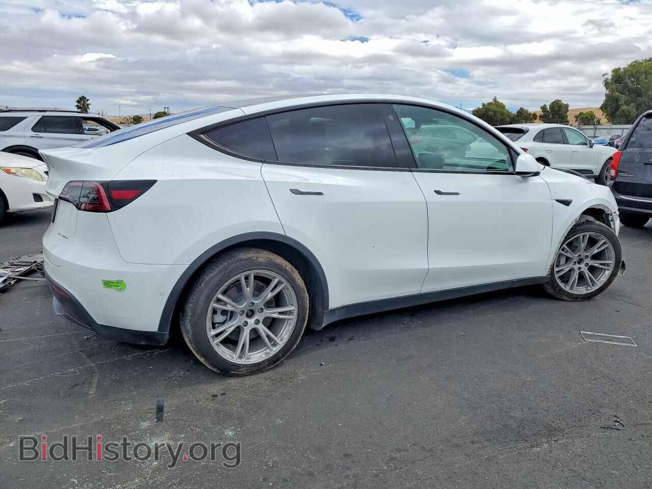 2021 TESLA MODEL Y - VIN: 5YJYGAEE7MF214144 - Photo 3